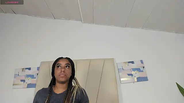 Snapshot of Sophia_Ebony chatting on 06/10/26, 12:15 Sophia Ebony online show from 06/10/26, 12:15