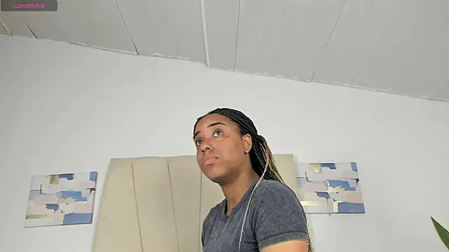 Snapshot of Sophia_Ebony chatting on 06/24/26, 12:15 Sophia Ebony online show from 06/24/26, 12:15