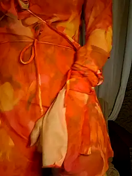 CelynaRoss online show from 10/19/25, 12:55