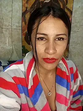 karinnahotdirty online show from 09/10/25, 01:05