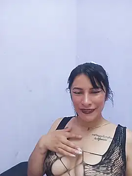 karinnahotdirty online show from 07/02/26, 08:59