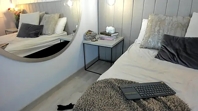 Karlla Brown online show from 03/28/26, 12:32