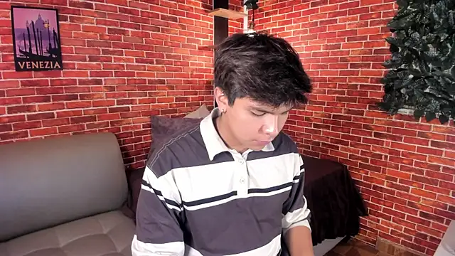 Thiago Kozak online show from 07/20/26, 01:35