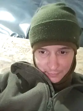 Snapshot of Odecca11 chatting on 11/21/25, 01:21 Odecca11 online show from 11/21/25, 01:21