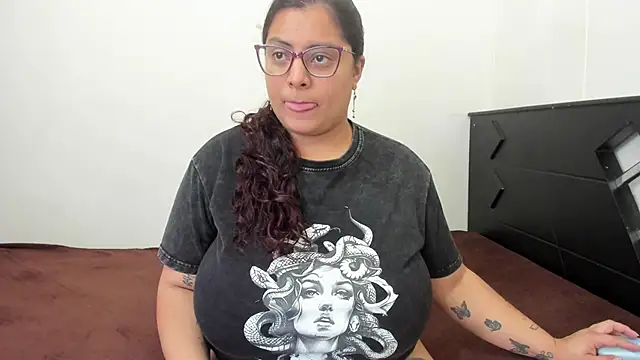 from heaven1 online show from 02/18/26, 07:10