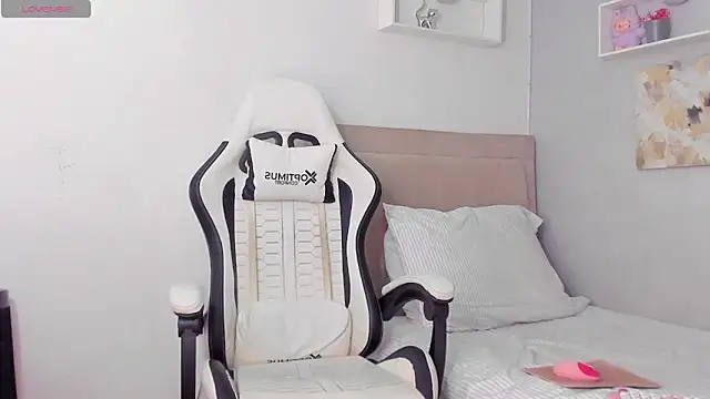 Thomas wil online show from 02/14/26, 09:33