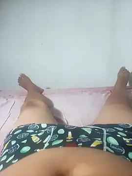 cora08 online show from 11/27/25, 09:06