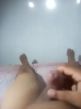 cora08 online show from 11/30/25, 06:23