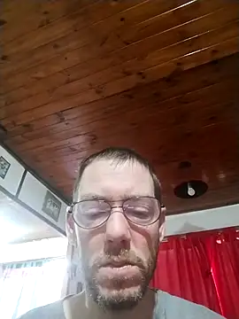 Snapshot of elpolaquin chatting on 07/27/26, 03:30 elpolaquin online show from 07/27/26, 03:30
