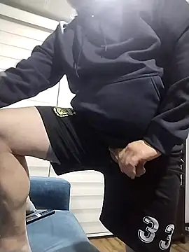 BigCristh79 online show from 11/08/25, 04:45