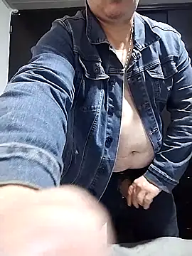 BigCristh79 online show from 04/07/26, 02:06