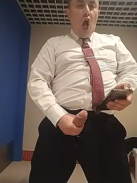 BigCristh79 online show from 07/10/26, 04:50