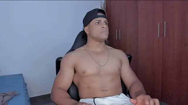 Evansdark1 online show from 04/06/26, 10:44