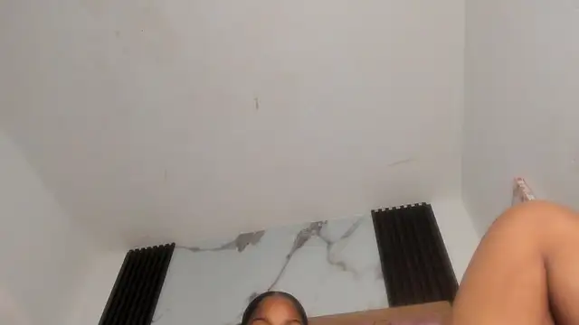 kandy bronw online show from 10/01/25, 01:33