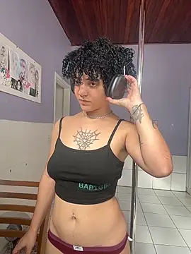 CamillyBlum online show from 10/30/25, 07:25