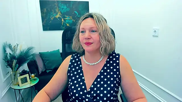 NinaStarle online show from 03/21/26, 08:19