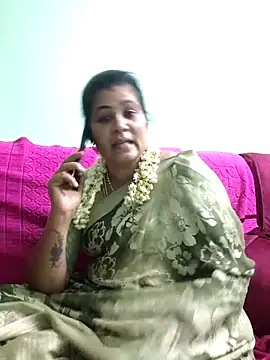 Snapshot of tamilaruvi chatting on 04/21/26, 07:17 tamilaruvi online show from 04/21/26, 07:17