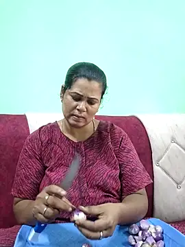 Snapshot of tamilaruvi chatting on 05/03/26, 05:57 tamilaruvi online show from 05/03/26, 05:57