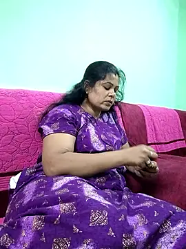 Snapshot of tamilaruvi chatting on 05/23/26, 03:49 tamilaruvi online show from 05/23/26, 03:49
