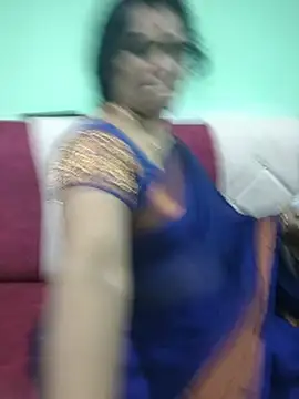 Snapshot of tamilaruvi chatting on 05/30/26, 07:11 tamilaruvi online show from 05/30/26, 07:11