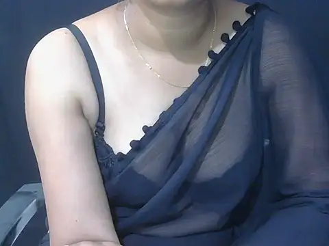 Snapshot of Priyanka_rao chatting on 11/07/25, 12:49 Priyanka rao online show from 11/07/25, 12:49