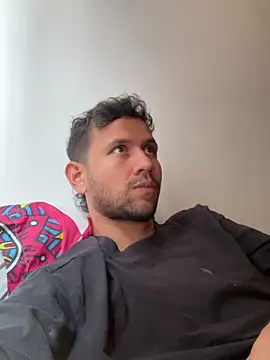 Michaell Spinelly online show from 09/10/25, 04:51