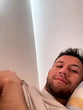 Michaell Spinelly online show from 12/05/25, 02:58