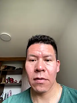 Manu0586 online show from 10/18/25, 07:58