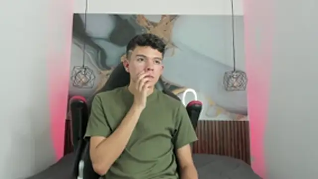 AndyFame1 online show from 11/01/25, 06:54