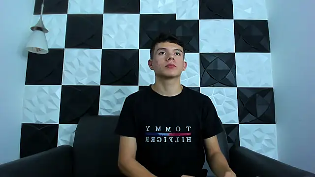 AndyFame1 online show from 11/27/25, 06:43