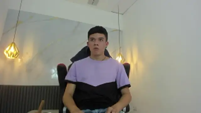 Snapshot of AndyFame1 chatting on 02/04/26, 06:25 AndyFame1 online show from 02/04/26, 06:25