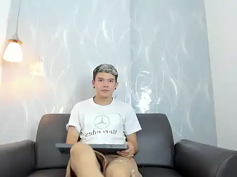 Snapshot of AndyFame1 chatting on 02/15/26, 12:03 AndyFame1 online show from 02/15/26, 12:03