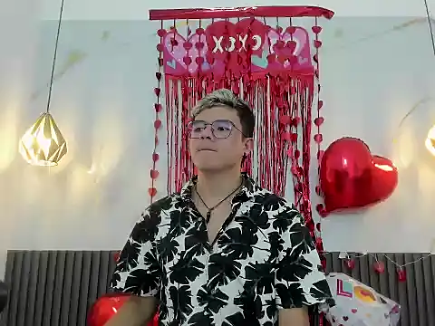 Snapshot of AndyFame1 chatting on 02/16/26, 06:15 AndyFame1 online show from 02/16/26, 06:15