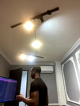 CharlesBrown  online show from 12/17/25, 11:27