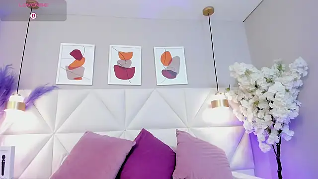 Valeria carter online show from 11/07/25, 08:42