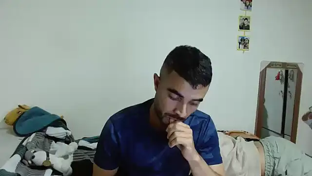 Maiki Foxx online show from 11/30/25, 04:49