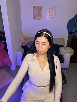 evelyn ch  online show from 02/12/26, 10:43