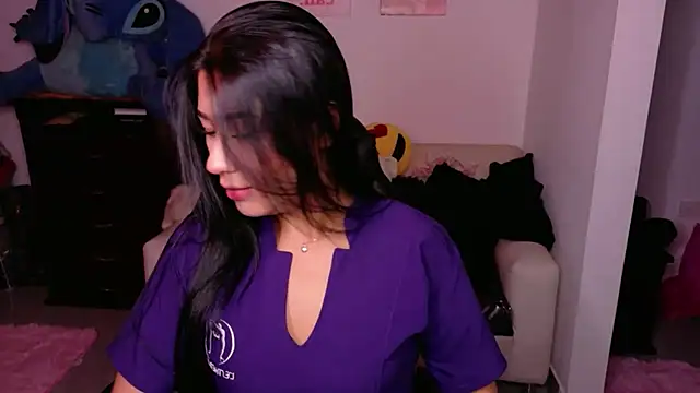 evelyn ch  online show from 03/07/26, 05:10