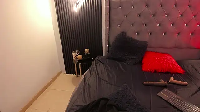 Scarbadgirl  online show from 03/03/26, 03:56