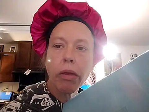 Snapshot of anonymity_awaits@xh chatting on 11/30/25, 10:30 anonymity awaitsxh online show from 11/30/25, 10:30