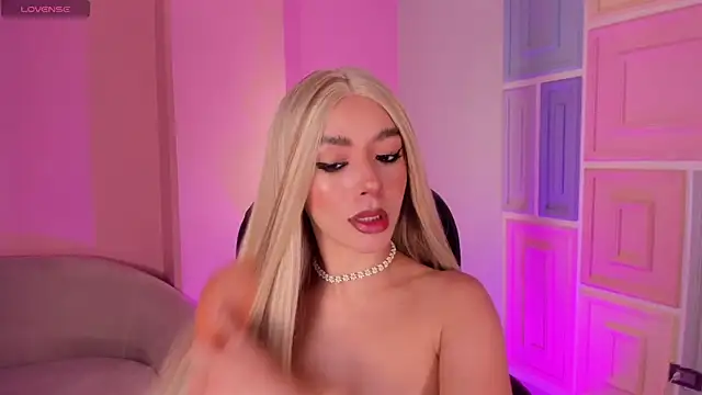 IsabellaMoreau online show from 06/09/26, 07:36
