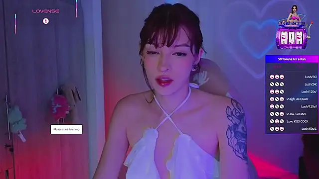 Snapshot of Moonlightt_21 chatting on 01/18/26, 09:18 Moonlightt 21 online show from 01/18/26, 09:18