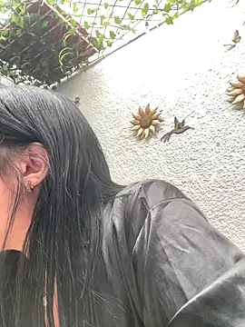 Emma HotLatina online show from 12/19/25, 07:54