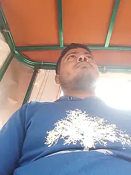 Snapshot of CatchingBouquet chatting on 02/03/26, 04:10 CatchingBouquet online show from 02/03/26, 04:10