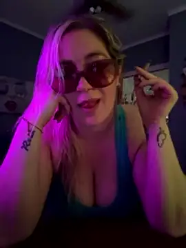 Snapshot of Granlady7 chatting on 01/07/26, 10:23 Granlady7 online show from 01/07/26, 10:23