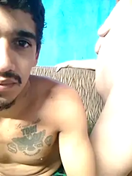 Snapshot of raul021999 chatting on 07/19/26, 06:06 raul021999 online show from 07/19/26, 06:06