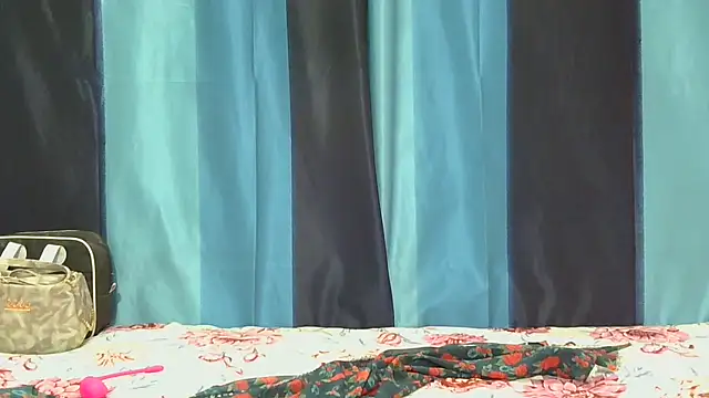 Aarti misty71 online show from 09/23/25, 04:37