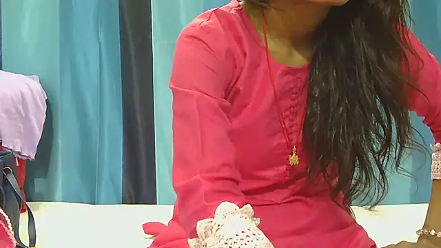 Aarti misty71 online show from 10/27/25, 05:00