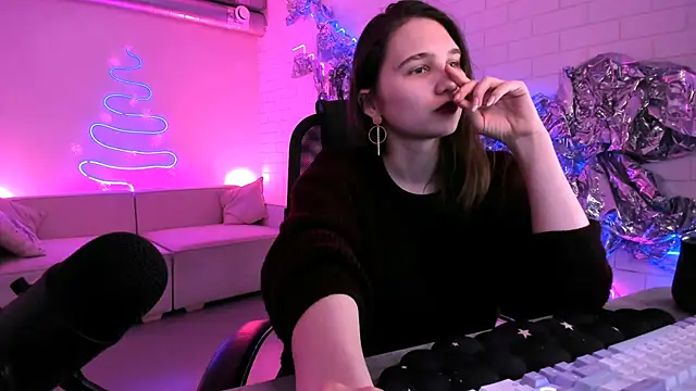 Snapshot of TessaMill chatting on 01/31/26, 07:11 TessaMill online show from 01/31/26, 07:11