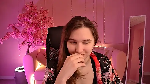 Snapshot of TessaMill chatting on 03/03/26, 09:26 TessaMill online show from 03/03/26, 09:26